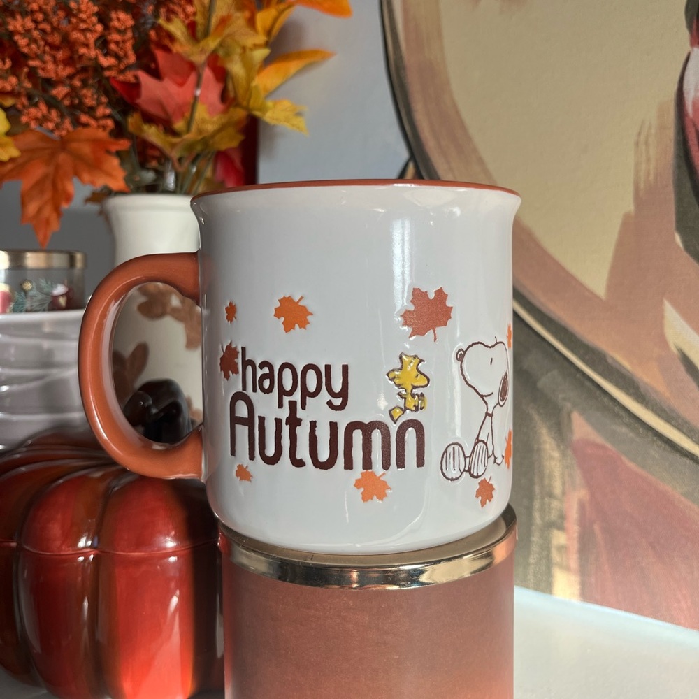 Peanuts Snoopy Happy Autumn mug BRAND NEW